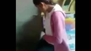 Sali ko uski Step sister k samne choda